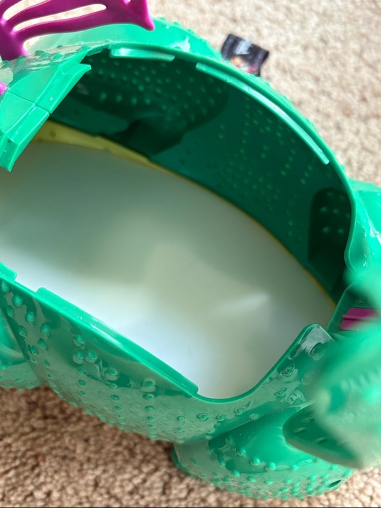 DISNEY Elliott Pete’s Dragon Light Up Popcorn Bucket limited edition collectors - Picture 6 of 9